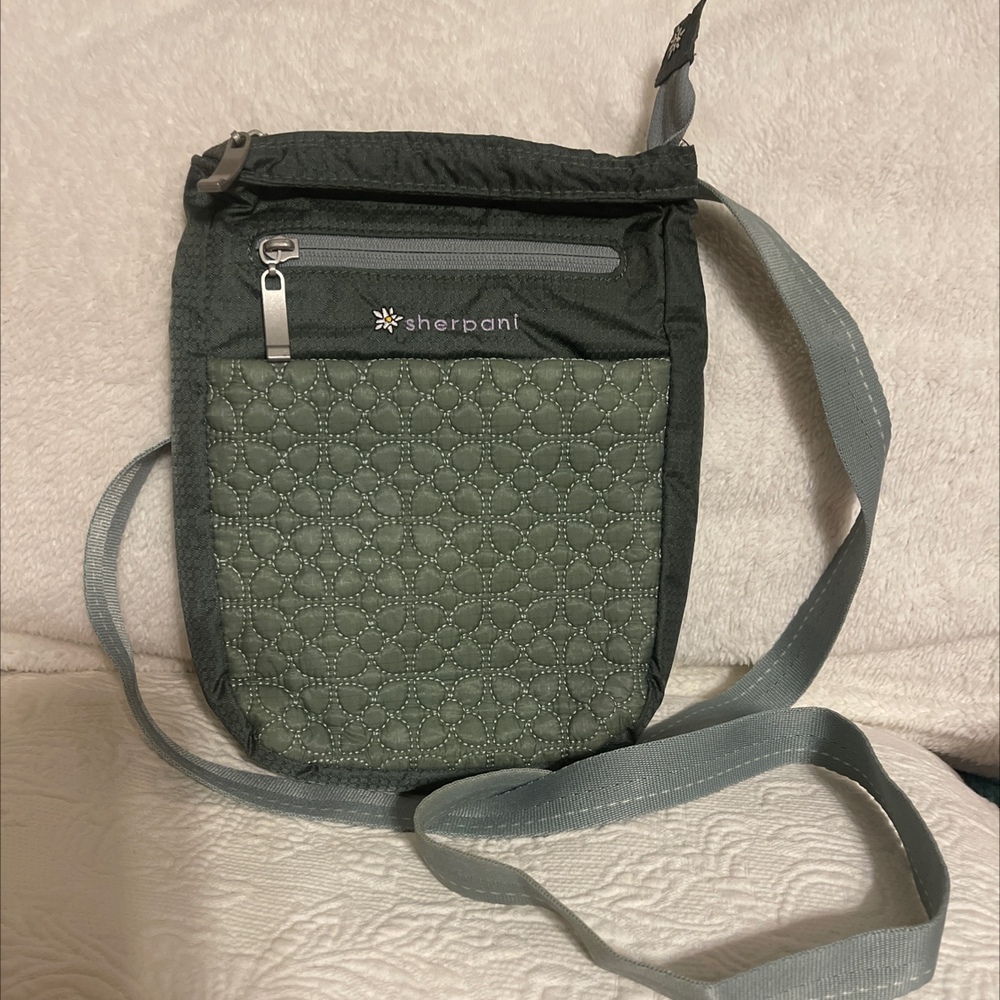 Sherpani Crossbody Bag Quilted